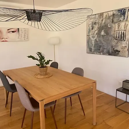 펜션 Maison Avec Piscine Au Bord De La